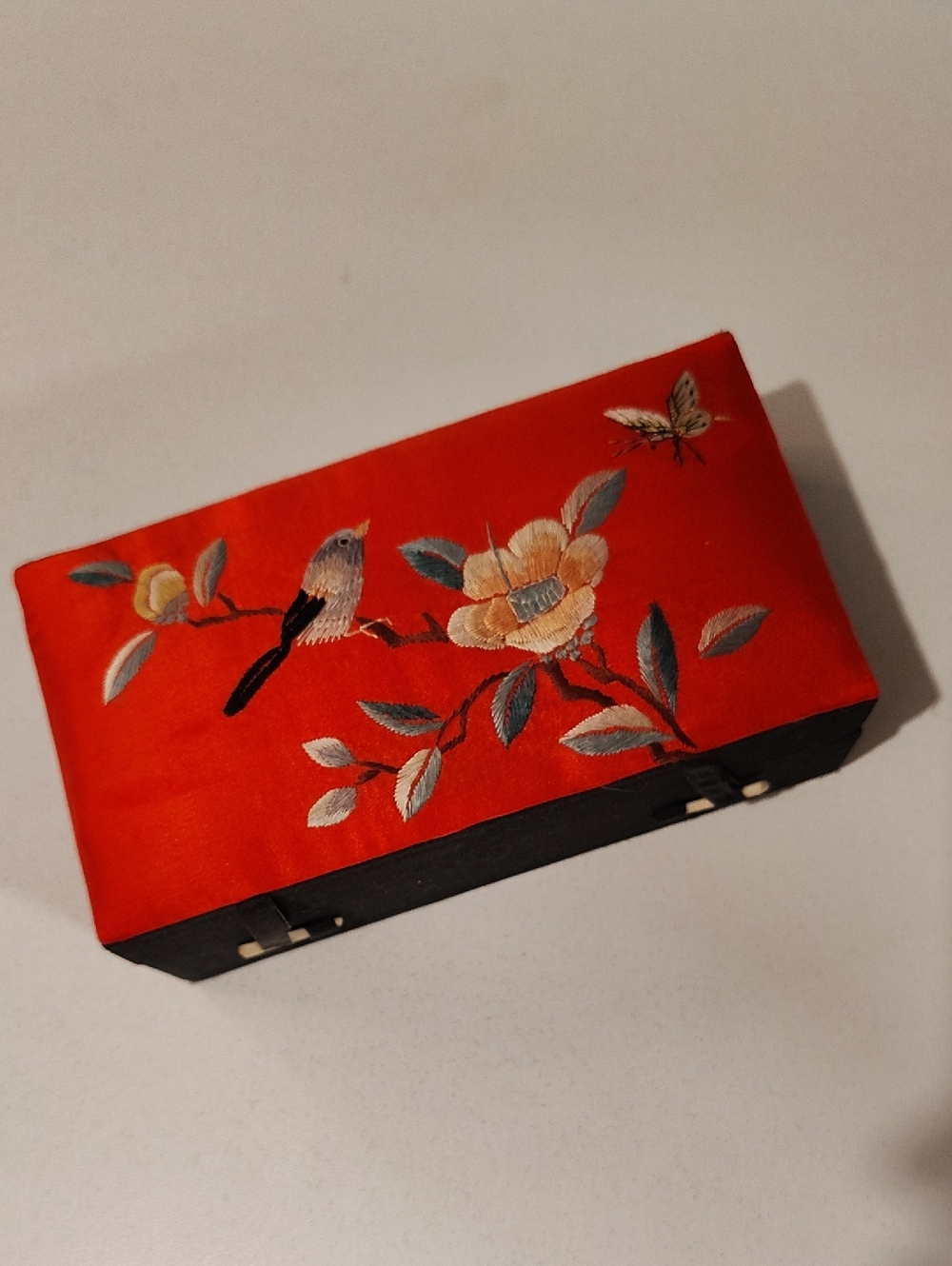 Chinese Silk Vintage Embroidered Padded Trinket Box